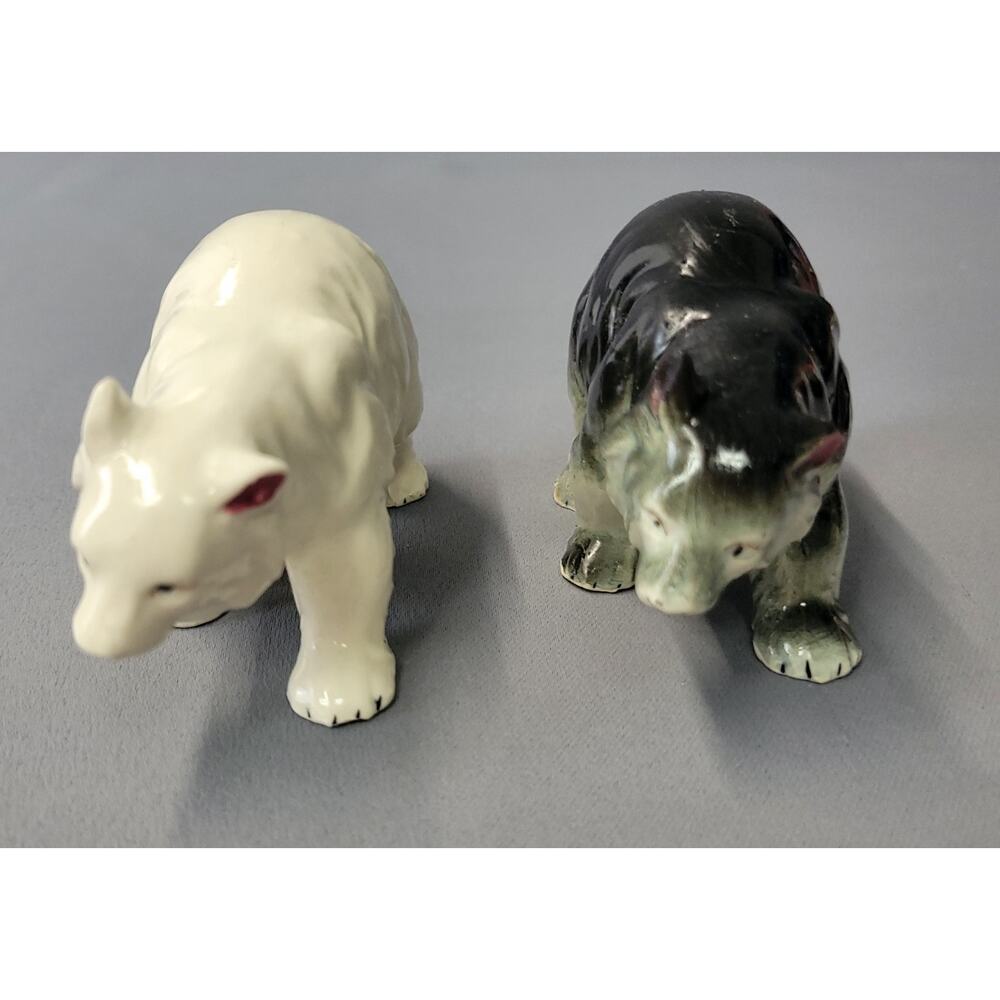 Vintage Bear Salt & Pepper Shaker Set Black White‎ Japan ( READ- Has Wear)
